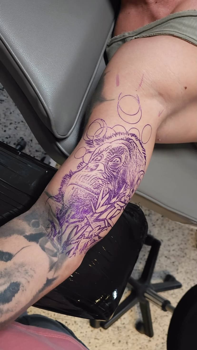 Tatouage de Profane Tattoo