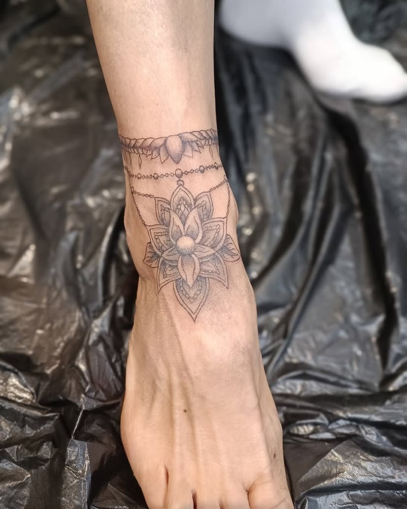 Tatouage de ptit tom tattoo