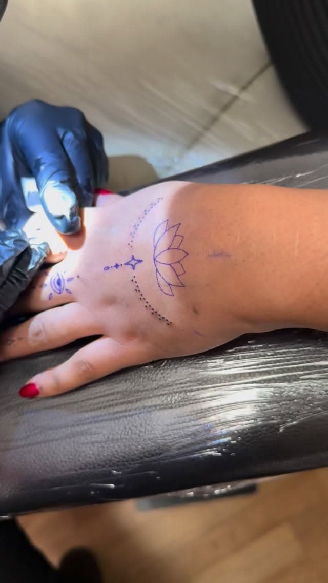 Tatouage de YungTattooing - tatoueuse à Lille