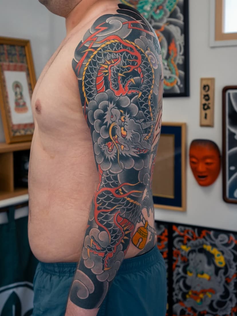 Tatouage de Studio The Hive