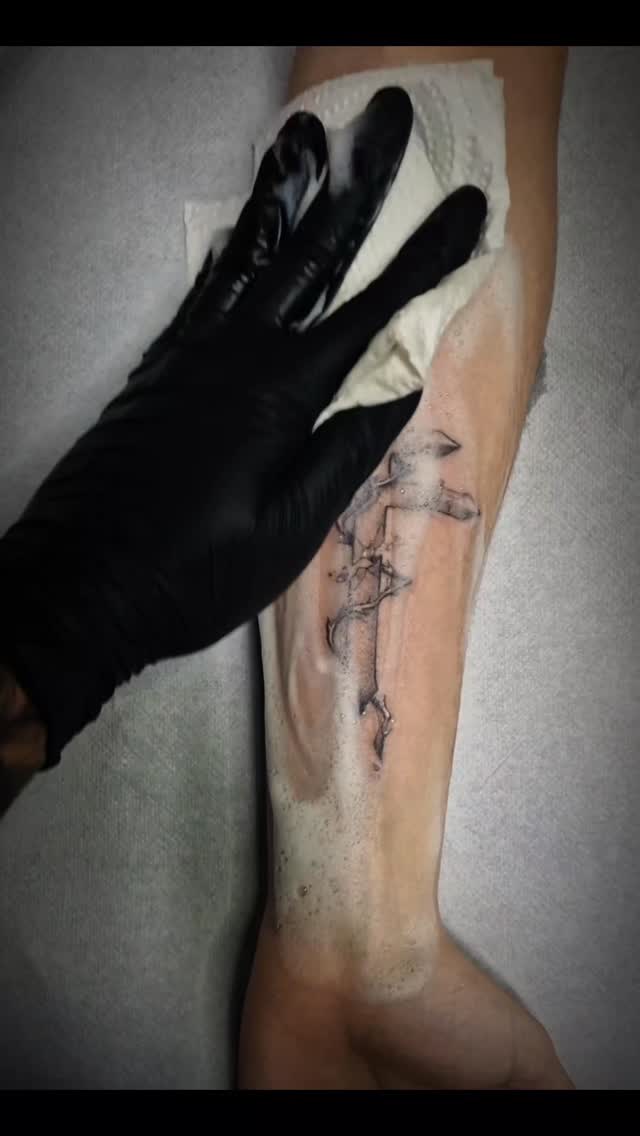 Tatouage par Red Ice Ink Tattoo Shop