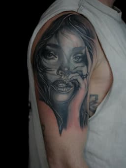 Rodolphe Dots Tattoo