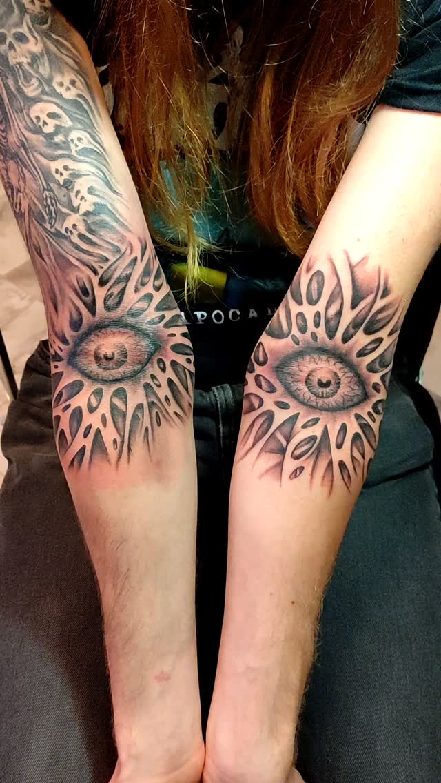 Tatouage de Rose Tattoos