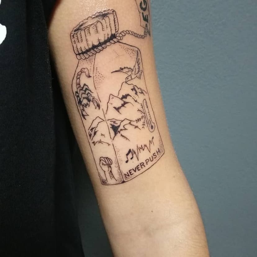 Tatouage de Salon privé de tatouage, WILDTAT'HU