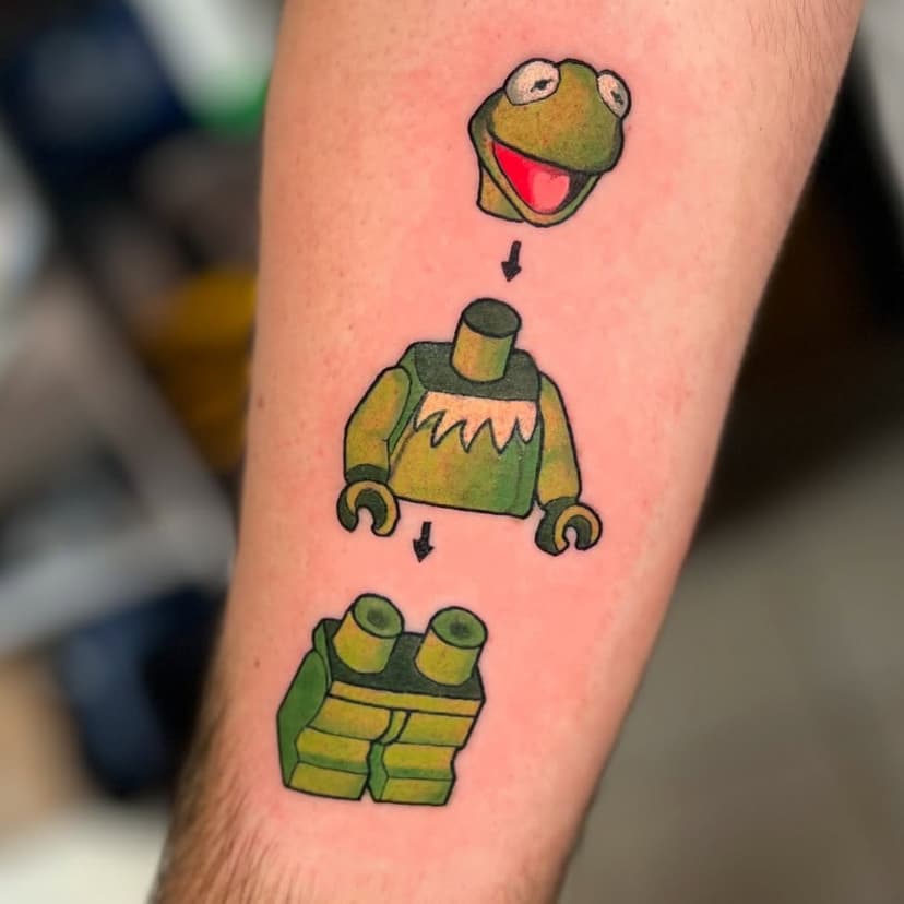 Tatouage de Silence Tattoo | Color Valley Tattoo Atelier