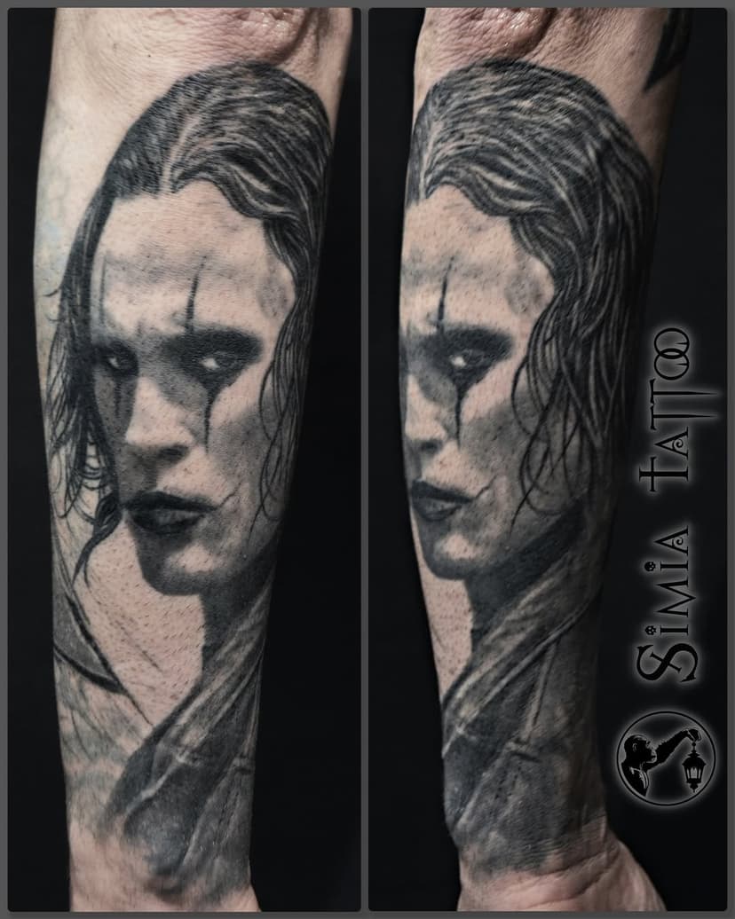 Tatouage de Simia Tattoo