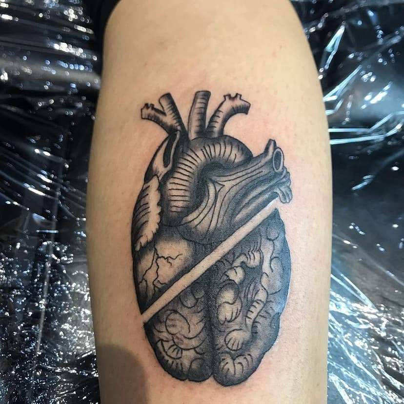 Tatouage de Skill On Skin Tattoo