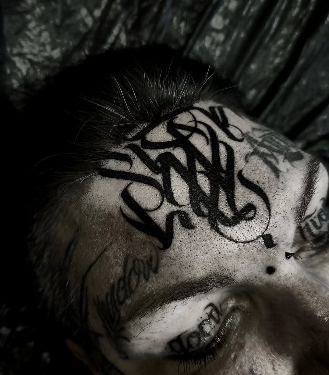 Tatouage par Spectrum Ink