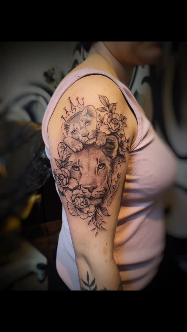 Tatouage par Spika studio tattoo