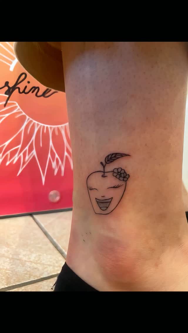 Tatouage de Sunshine Tattoo