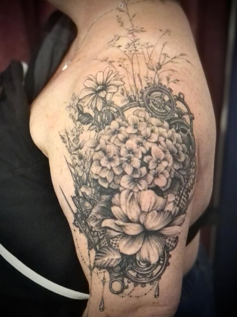 Tatouage de SYNERGIK TATTOO Sophie