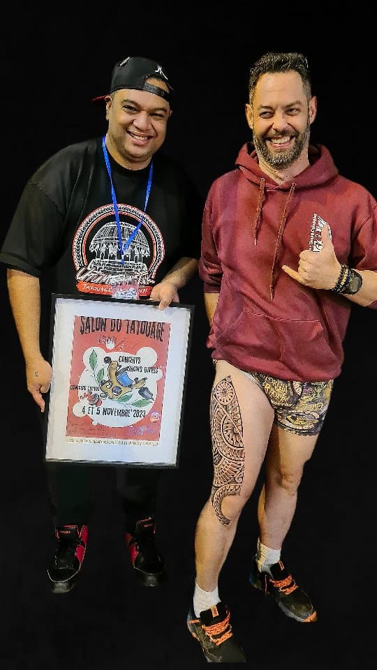 Tatouage par Tahitian HK Tattoo
