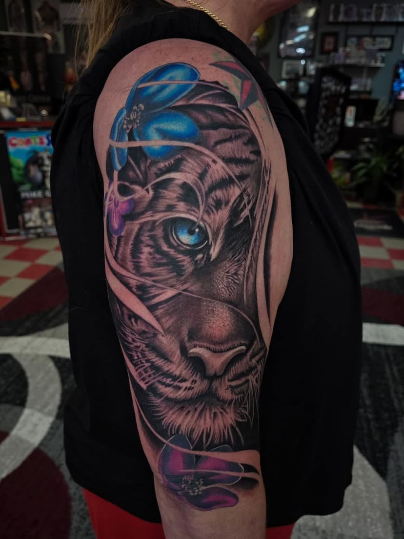 Tatouage de Tattoostudio By mick