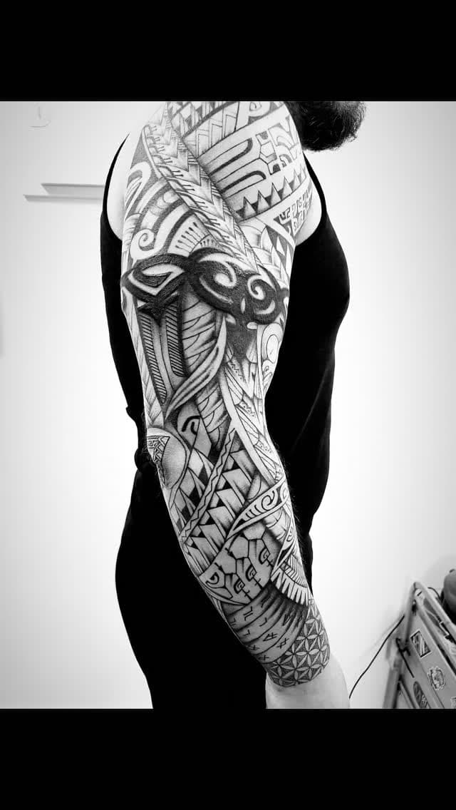 Tatouage de TEHINA TATAU