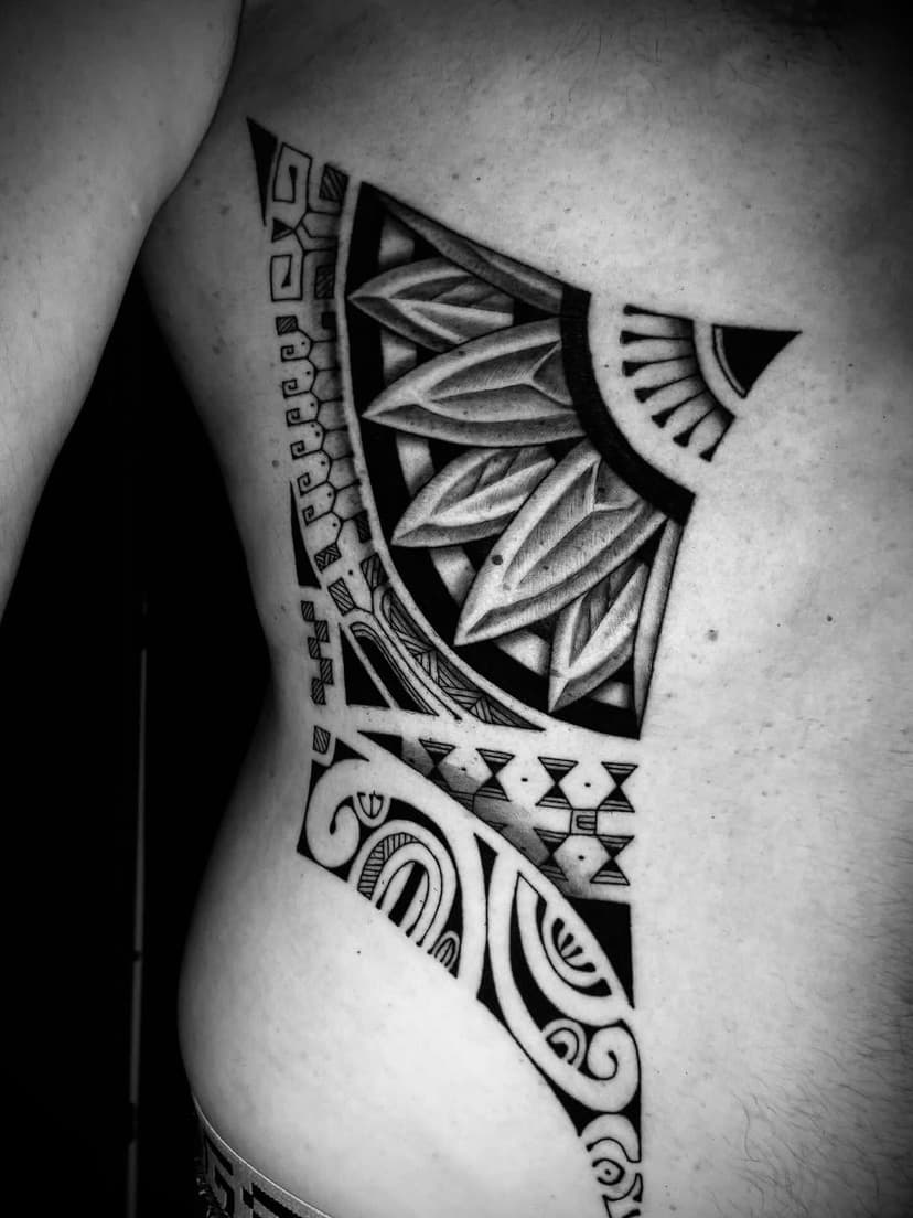 Tatouage de TEMANU TATTOO tatouage Polynésien