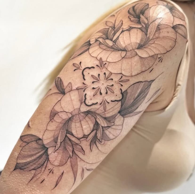 Tatouage de Three lines studio