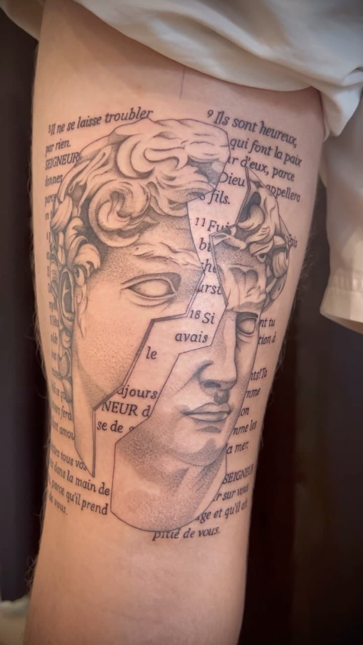 Tatouage de ToBee Tattoo