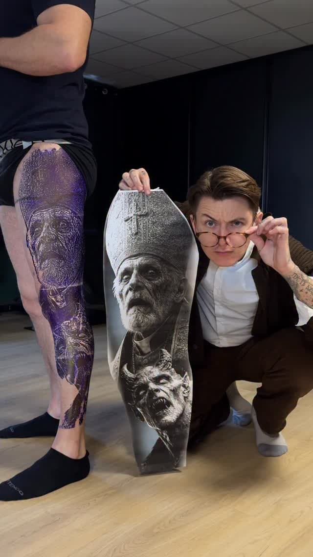 Tatouage de Tom Tattoo - Golfe de Saint-Tropez