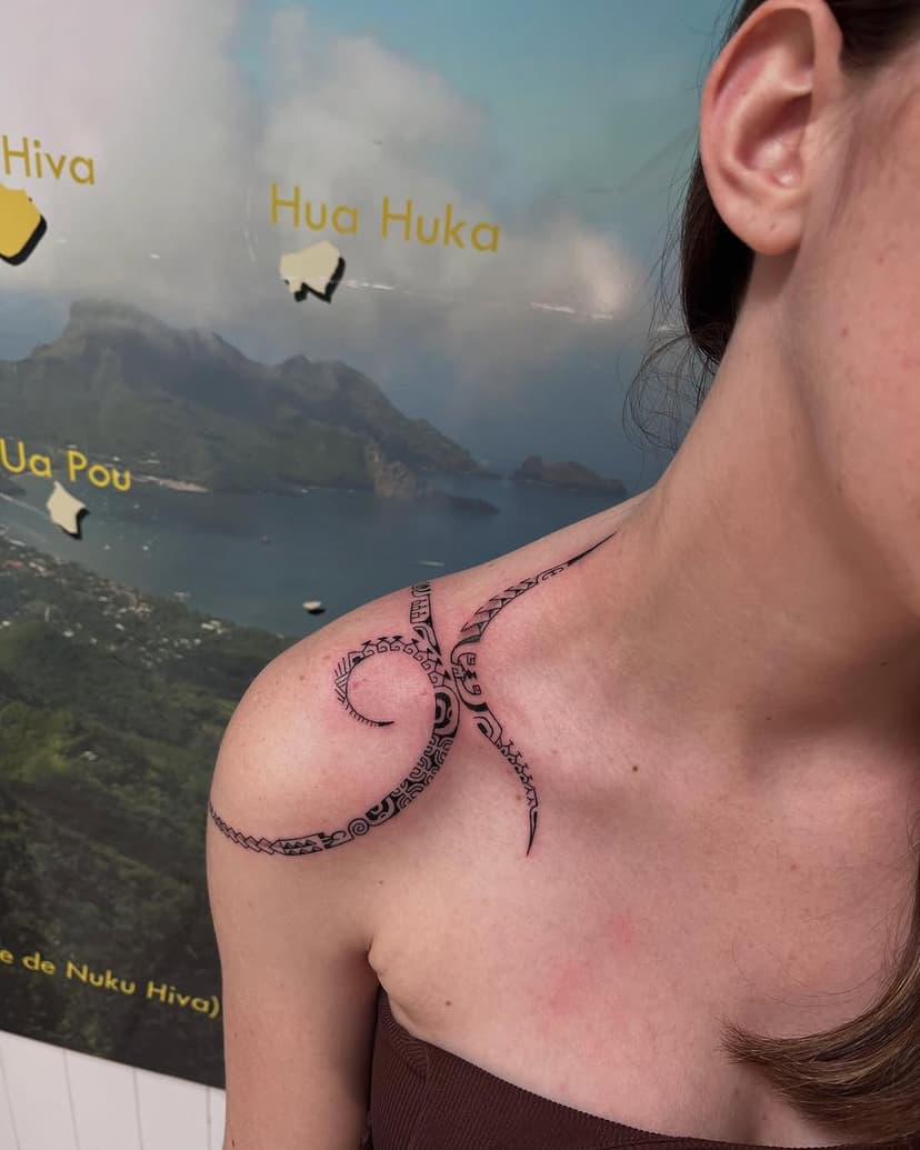 Tatouage de Uki Tattoo