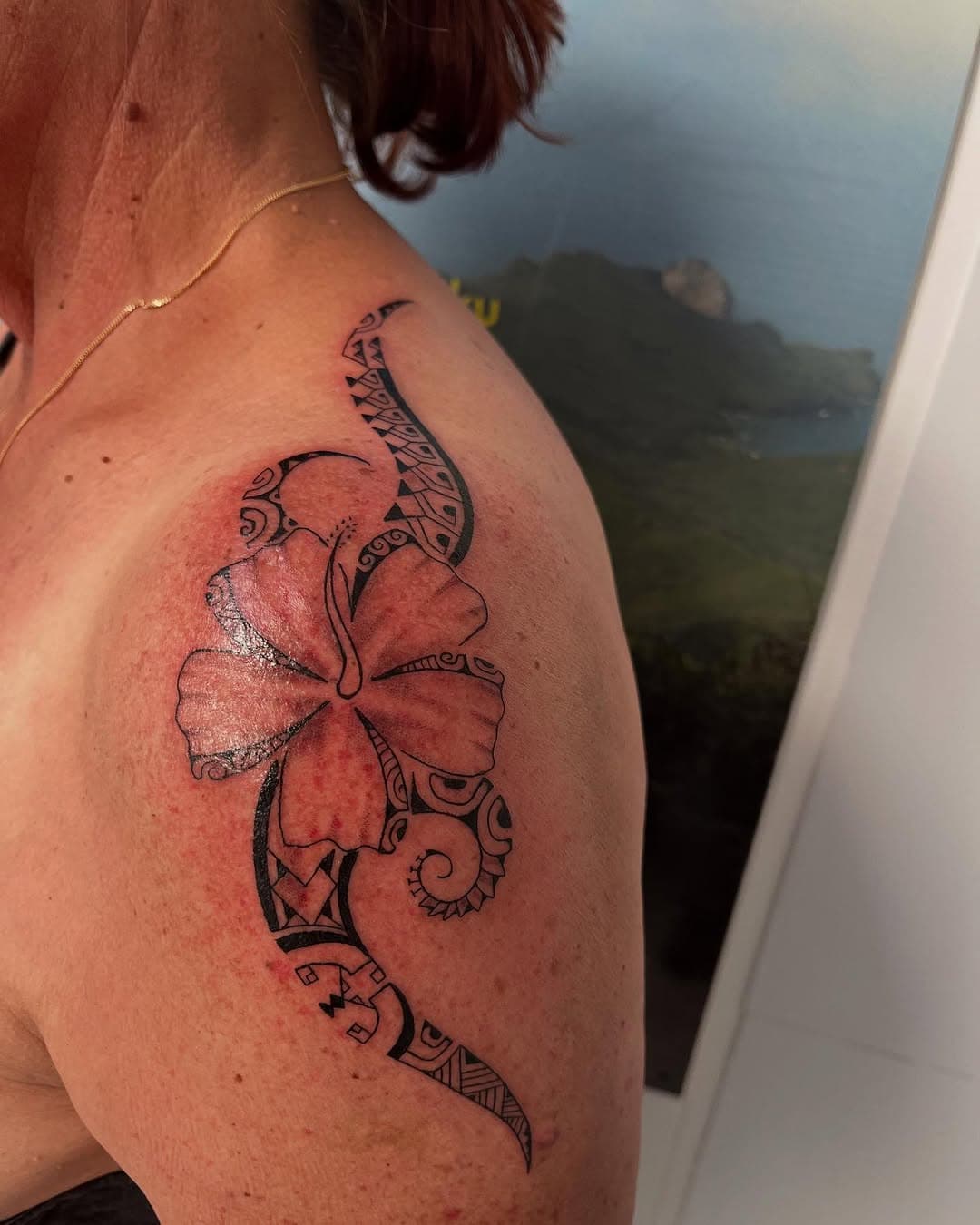 Tatouage par Uki Tattoo