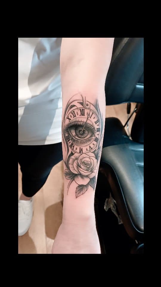 Tatouage par Universinks - Tatouages Caen