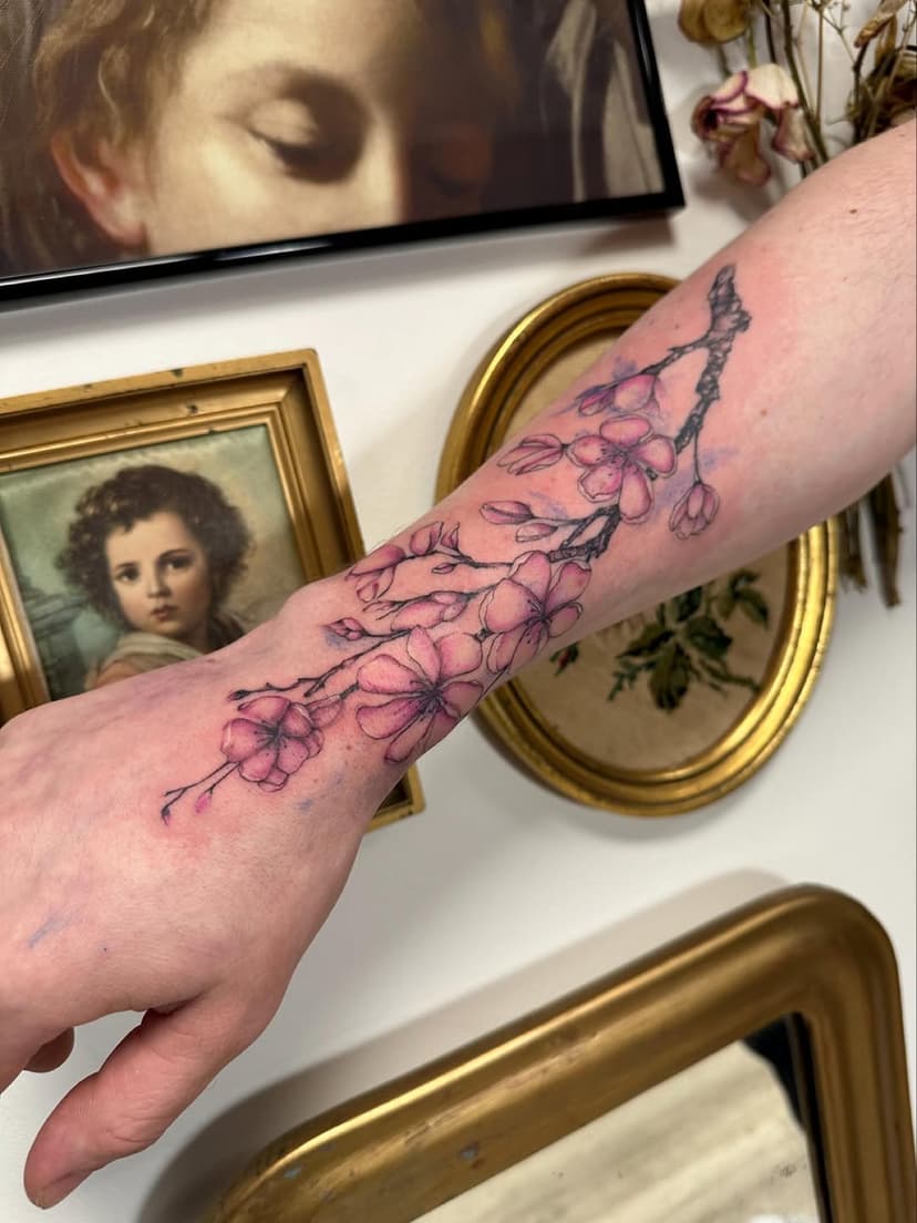 Tatouage de Pétale Nocturne