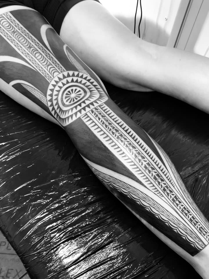 Tatouage par Vanavana Tattoo