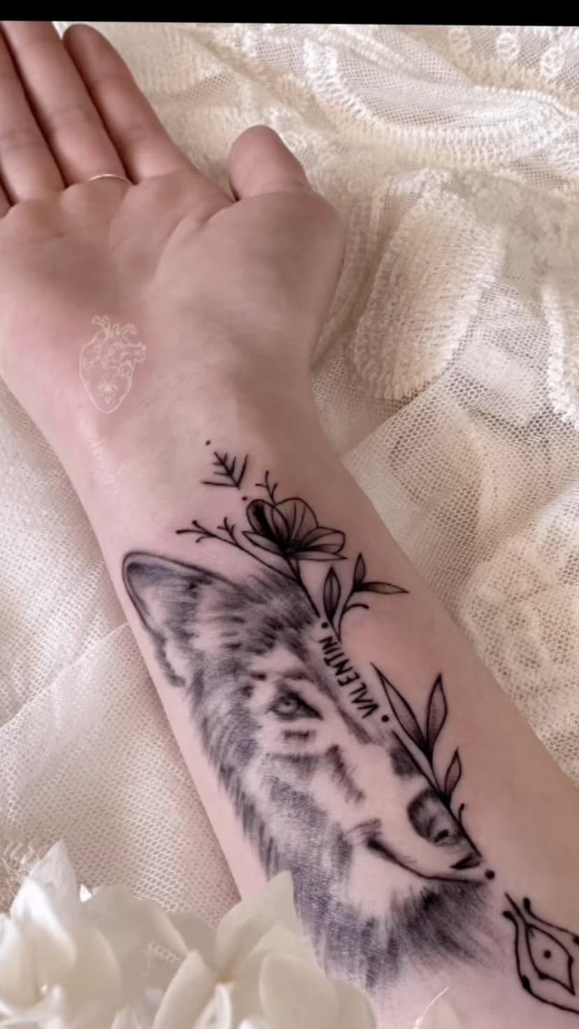 Tatouage de Vanee Tattoo