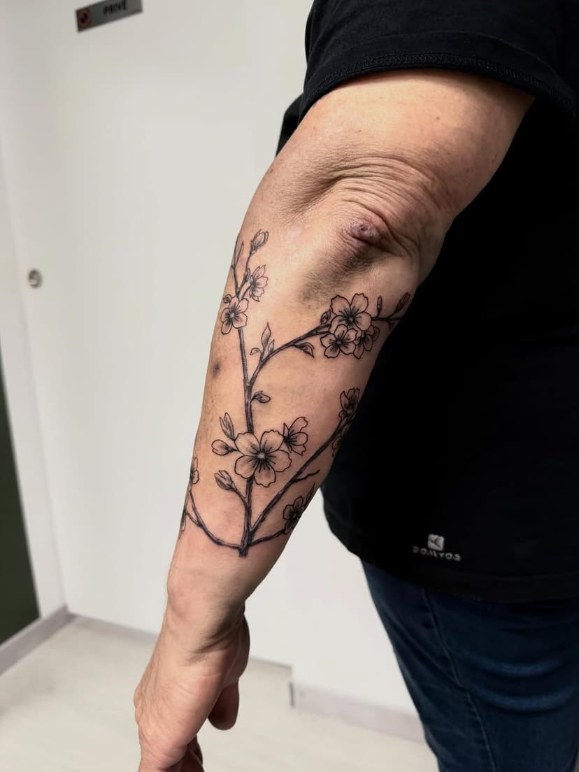 Tatouage de VeloursNoir Ink