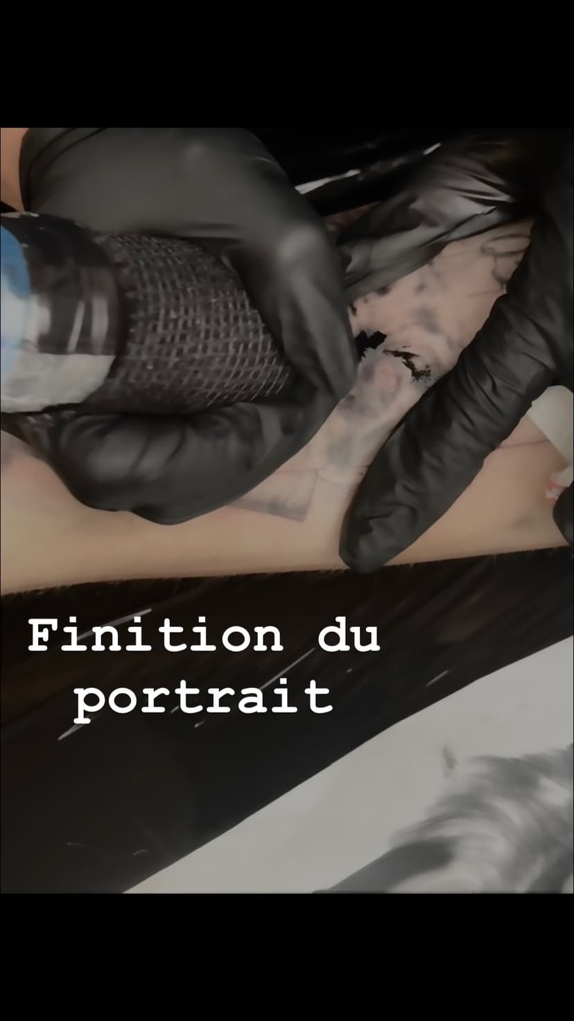 Tatouage de Very Bad Tattoo