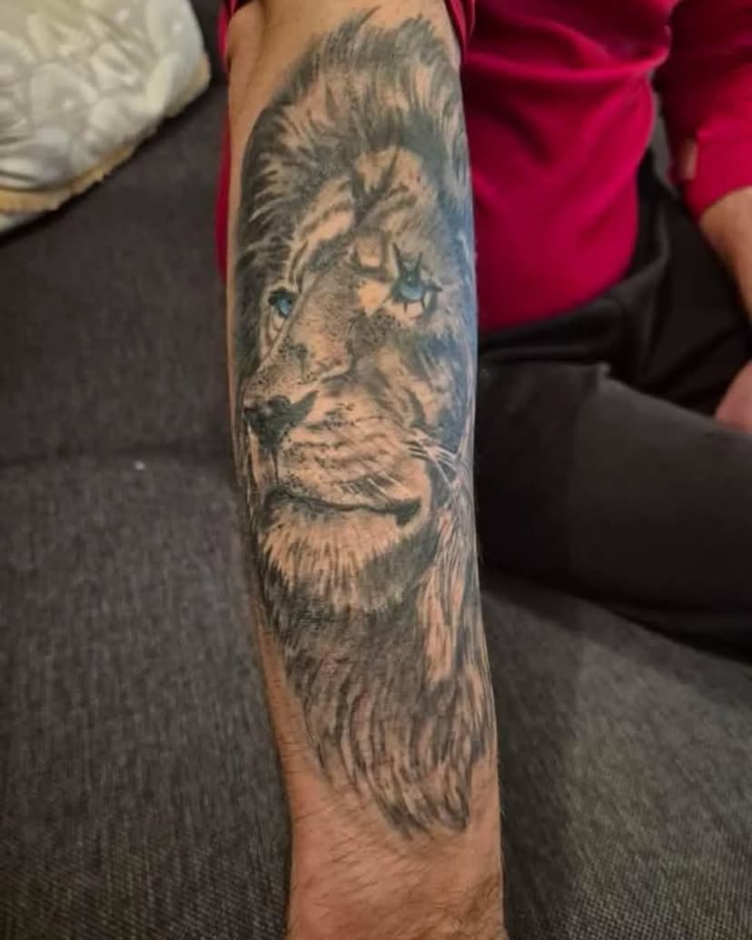 Tatouage de Zazartattoo