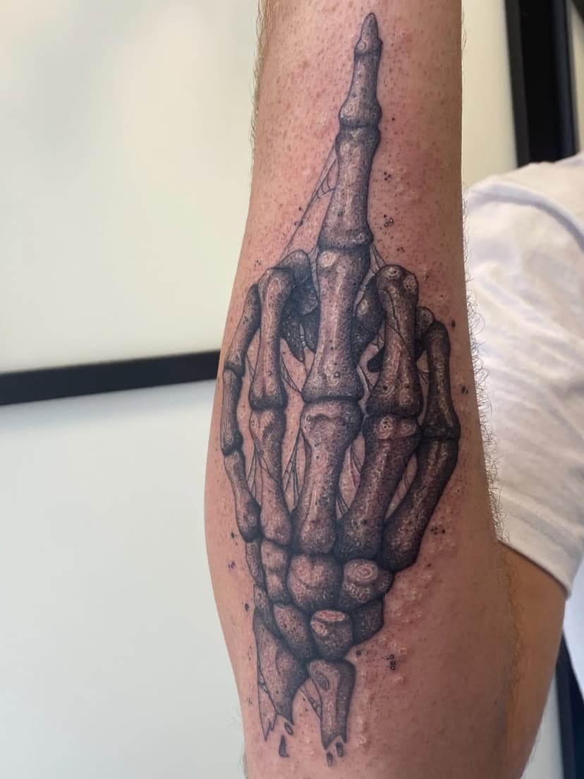 Tatouage de Tatouage Indre - l'ART du loup