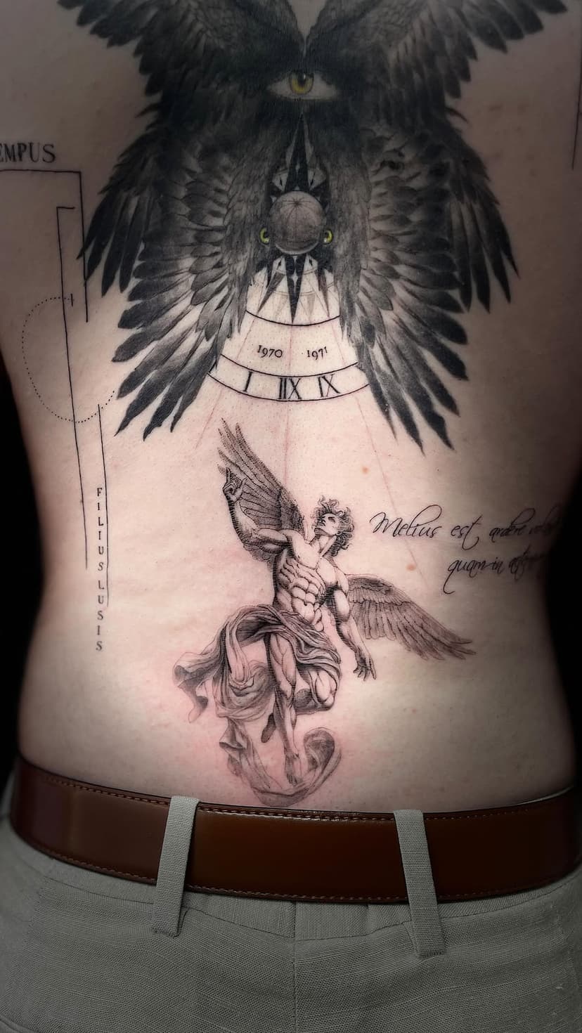 Tatouage de Ocelypse Tattoo