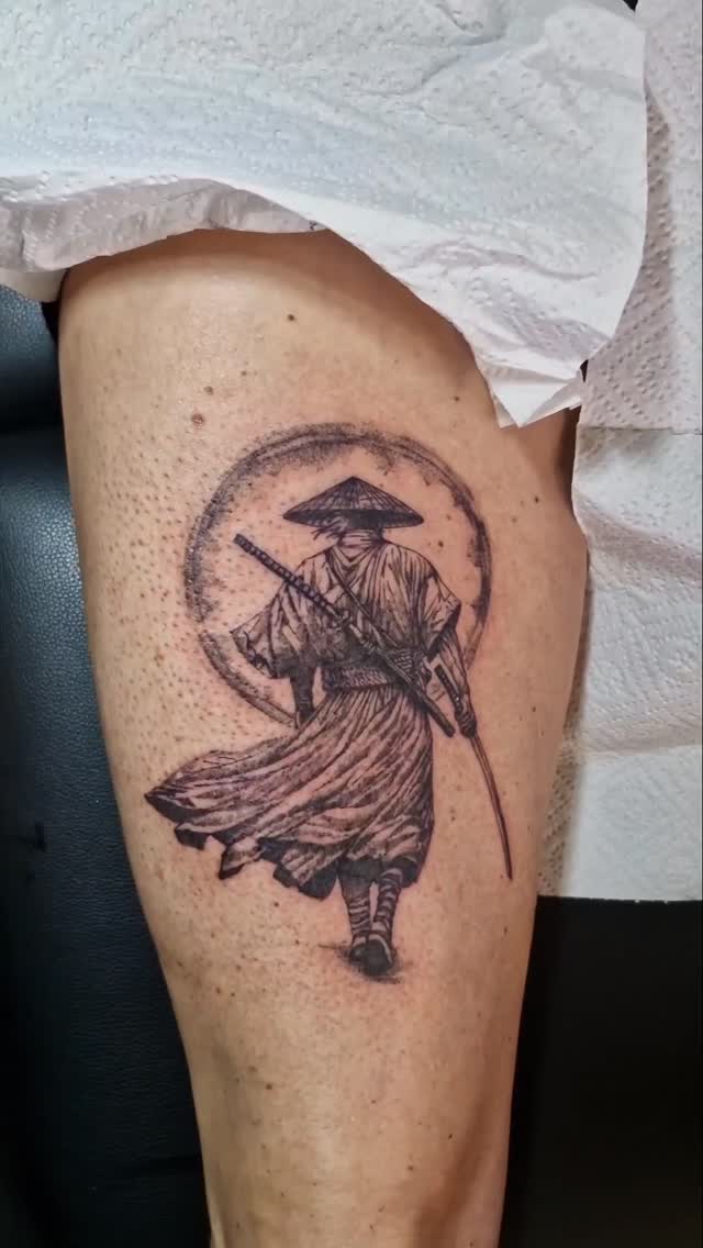 Tatouage de Phénix Noir Tattoo - Tatouage - Saint-Jean de Luz