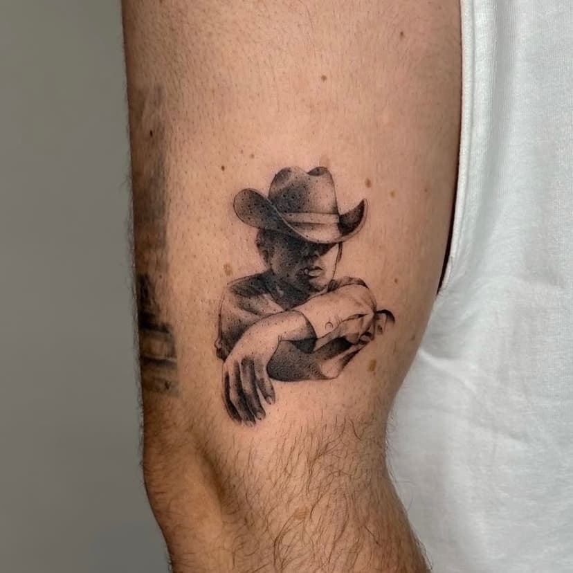 Tatouage de Rosemary Tattoo Biarritz