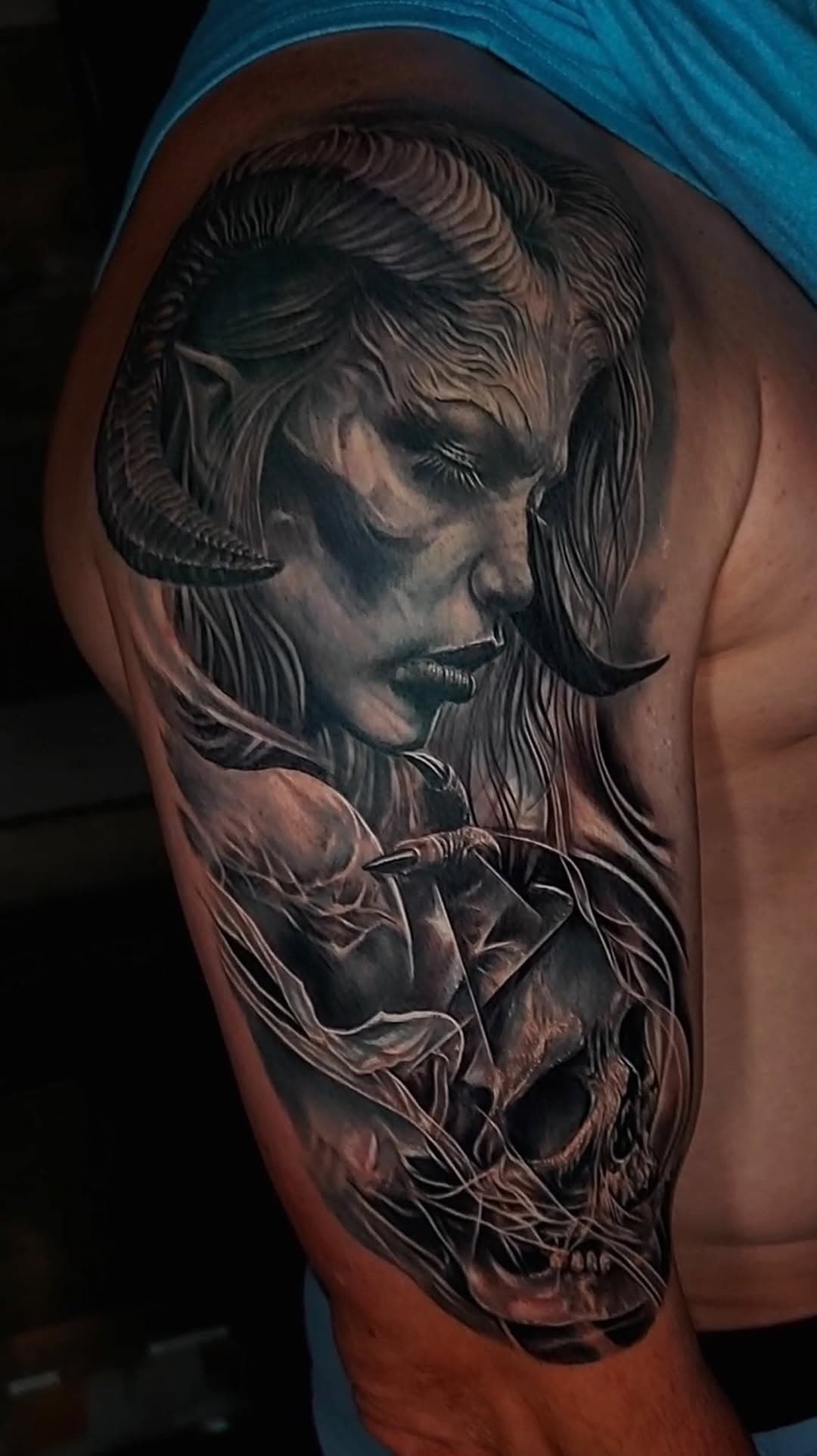 Tatouage par Pictomania Tattoo