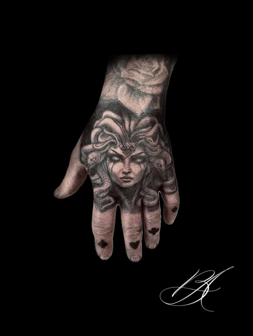 Tatouage de Bisc art tattoo - Tatoueur à La Seyne-sur-mer