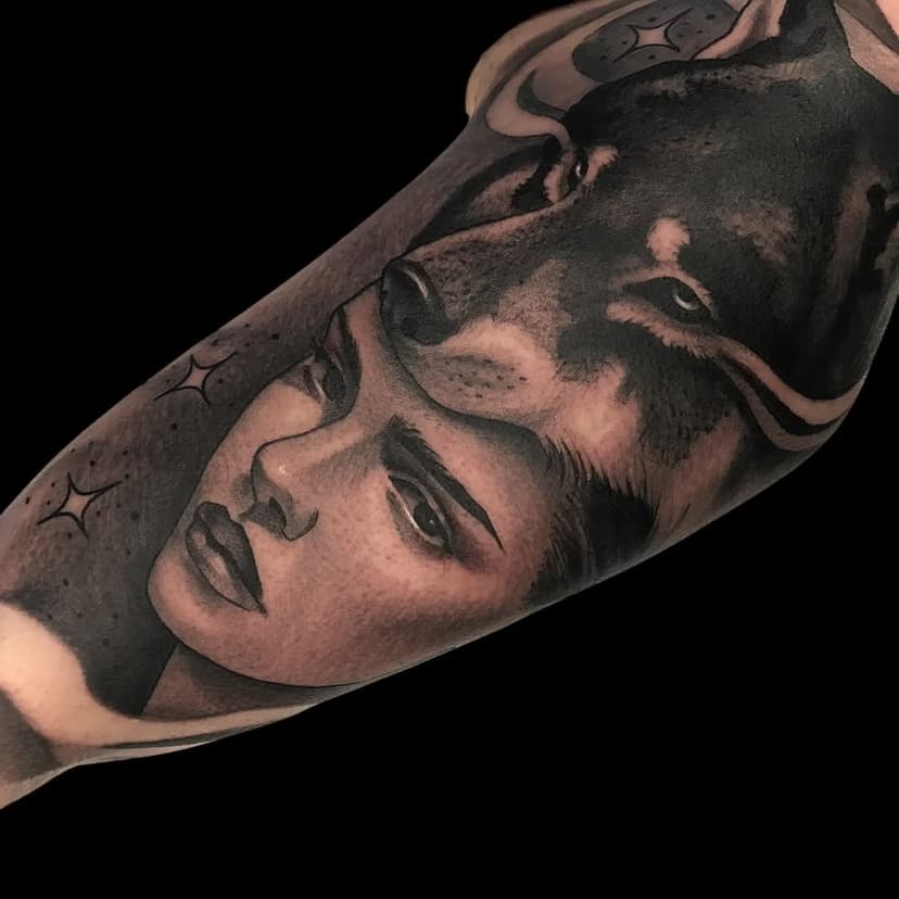 Tatouage de Bulldog Tattoo