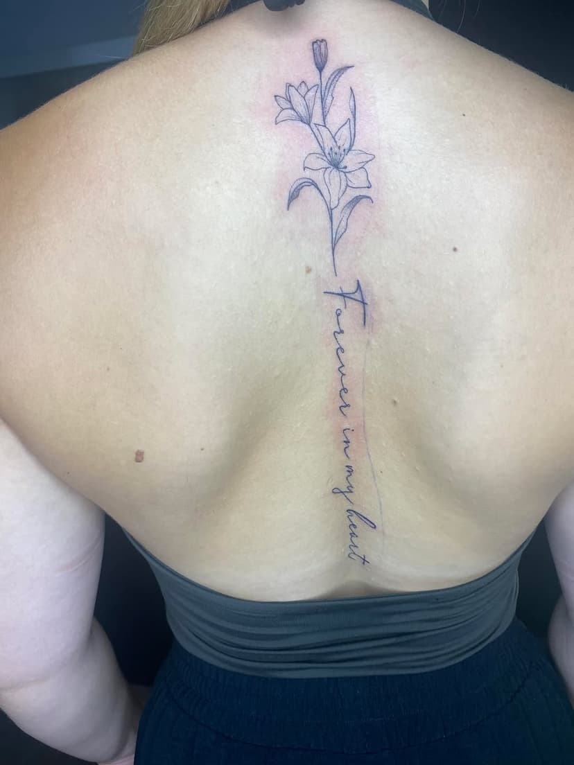 Tatouage de exuvie tattoo shop