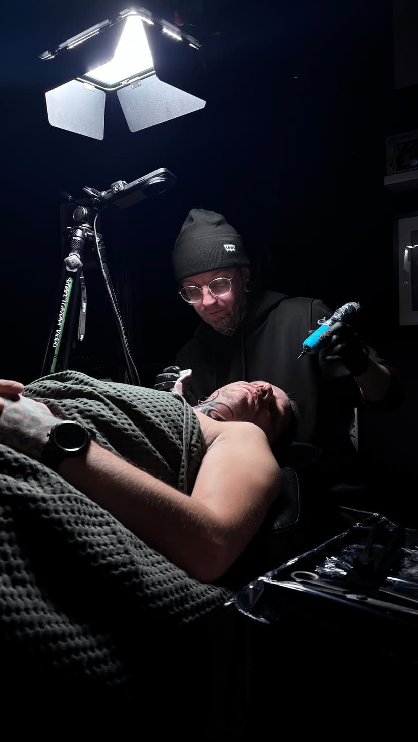 Tatouage de Doc ink tatoo