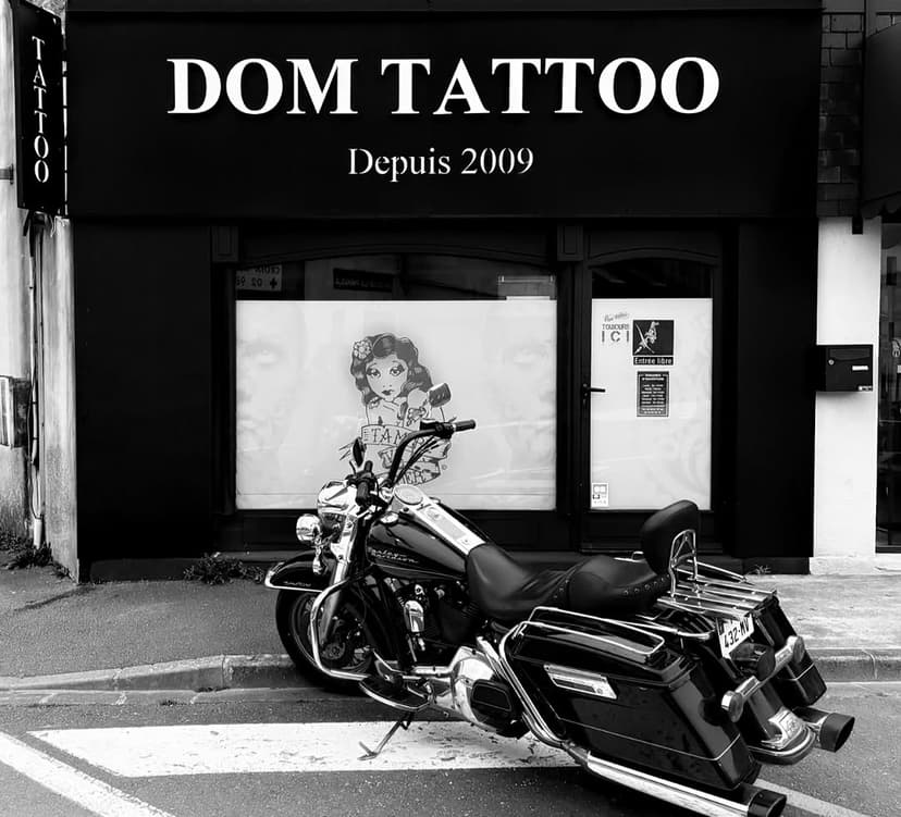 Tatouage de Dom Tattoo