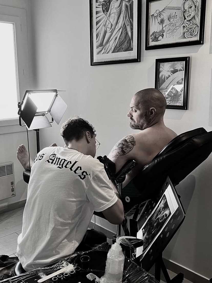 Tatouage de Coeur Sacré Tattoo