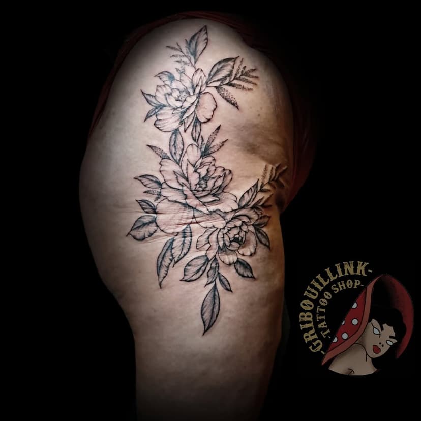 Tatouage de Gribouillink Tattoo Shop