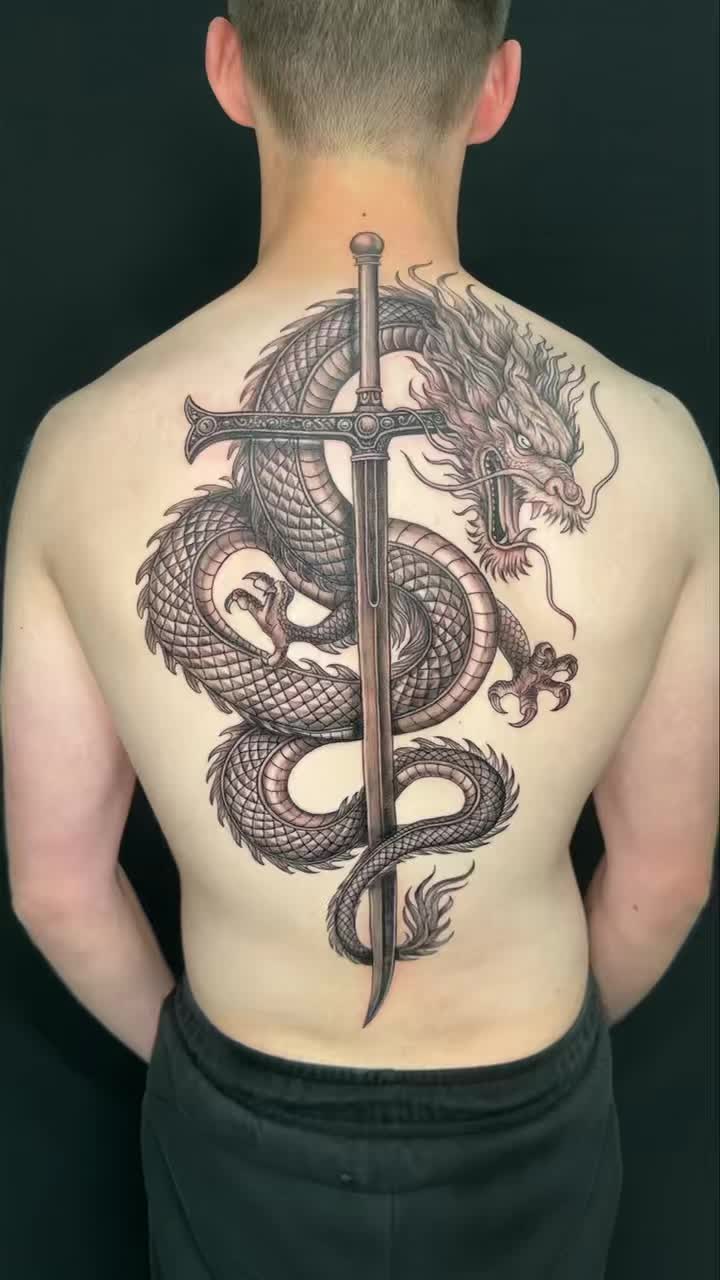 Tatouage de Gucci’Art Tattoo