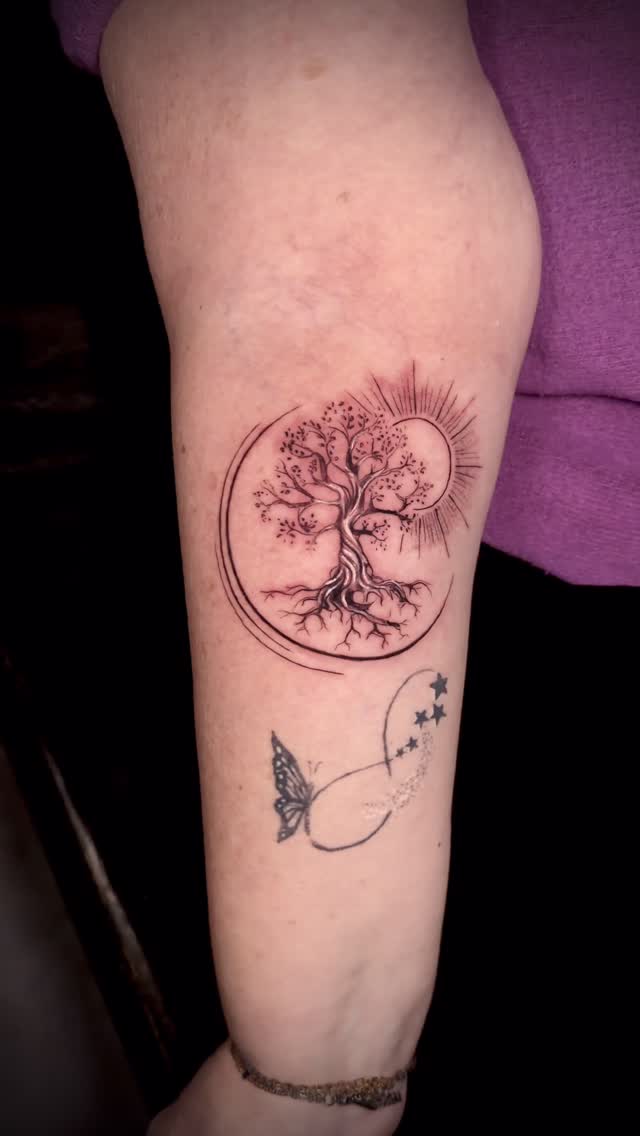 Tatouage de 50 nuances de gris