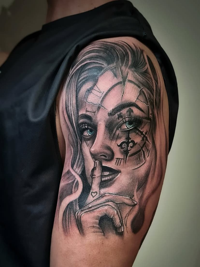 Tatouage de Heretic'Art Tattoo