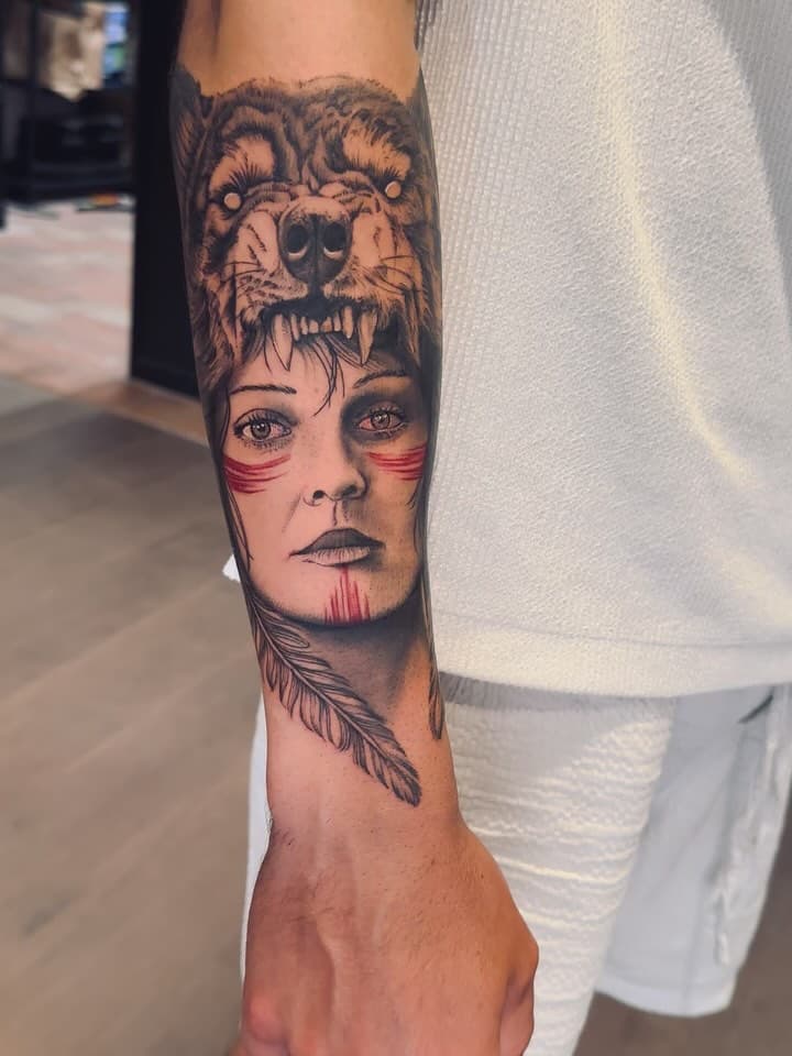 Tatouage de IMPAKT TATTOO et Piercing