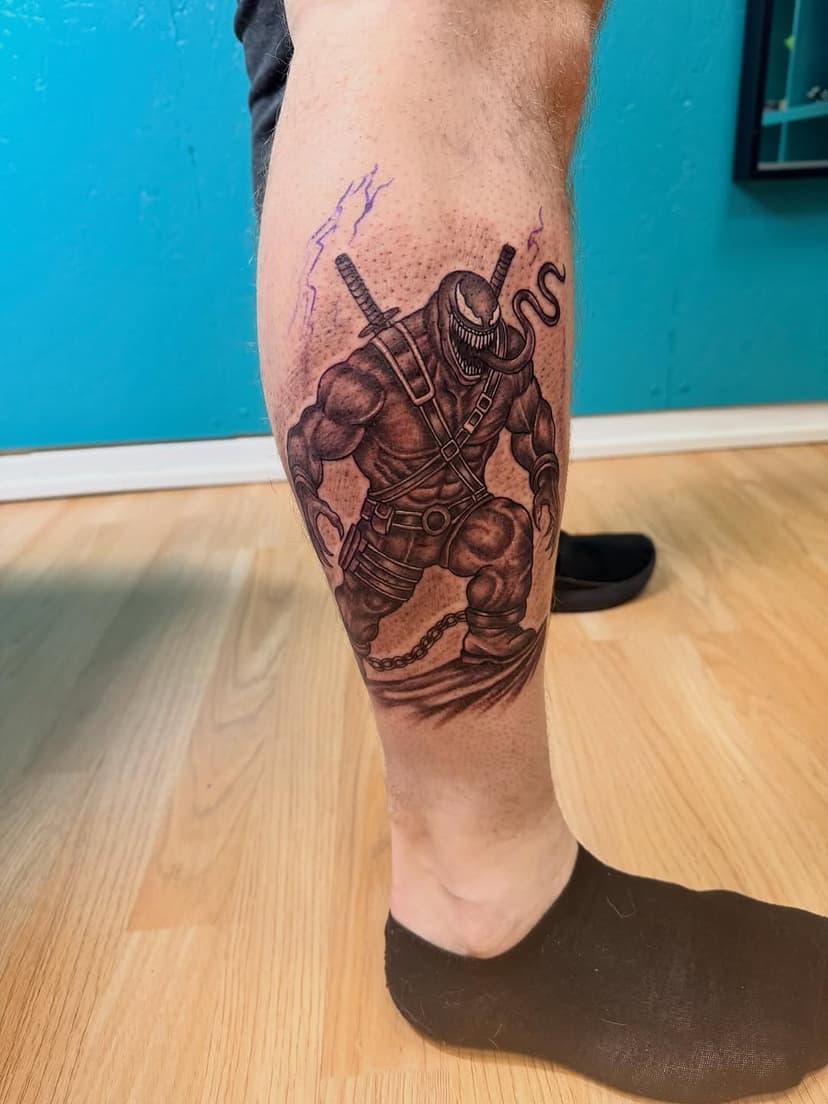 Tatouage de Ink Black Tattoo Shop