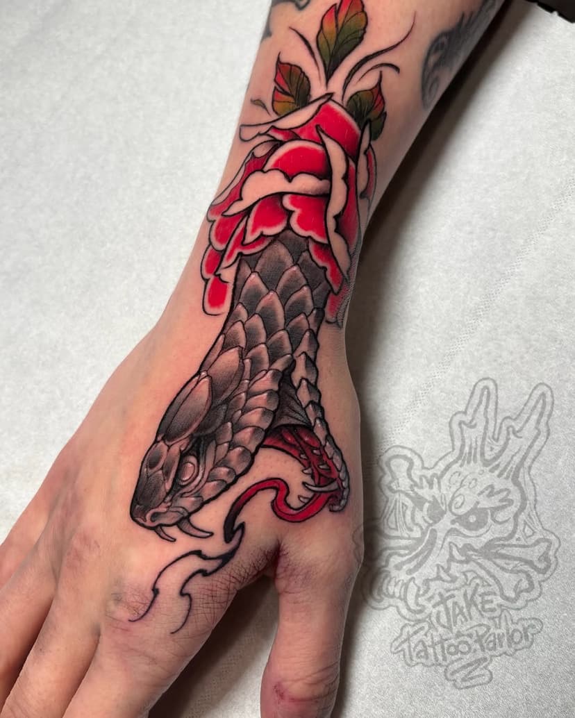 Tatouage de JAKE Tattoo Parlor