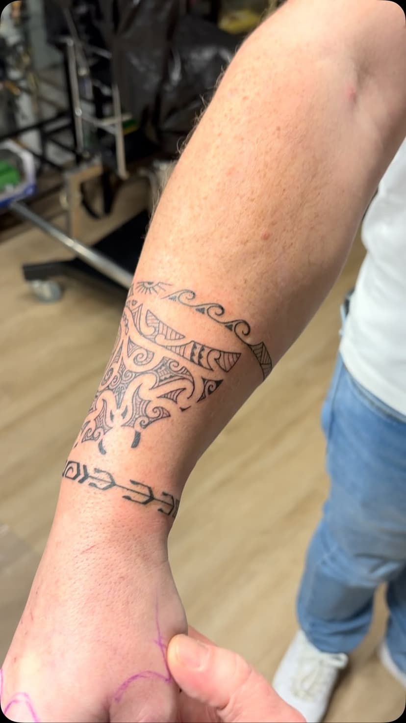 Tatouage de Aloha Tattoo